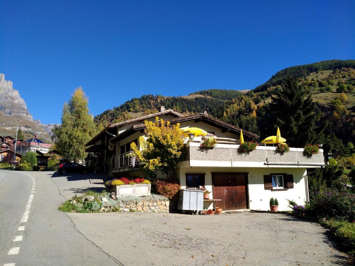 B&B Chalet Rustica Inden, Leukerbad Экстерьер фото