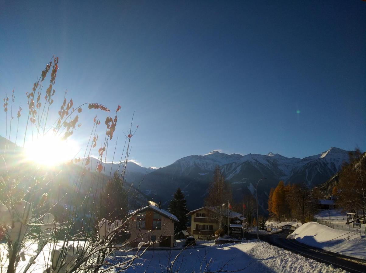 B&B Chalet Rustica Inden, Leukerbad Экстерьер фото
